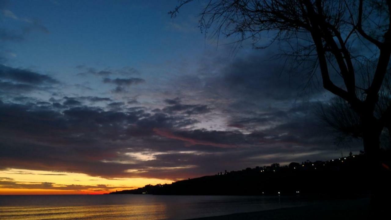 Beach Home Agnone Bagni Buitenkant foto